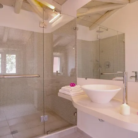 Villa The Saints - St Markos Nisaki (Corfu)